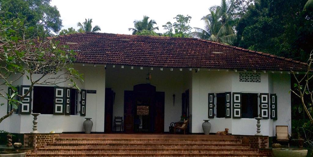 Walahanduwa Templeberg Bed & Breakfast エクステリア 写真