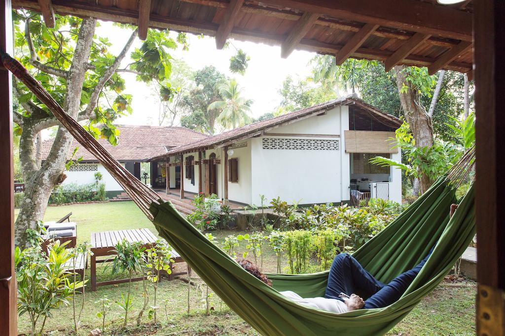 Walahanduwa Templeberg Bed & Breakfast エクステリア 写真