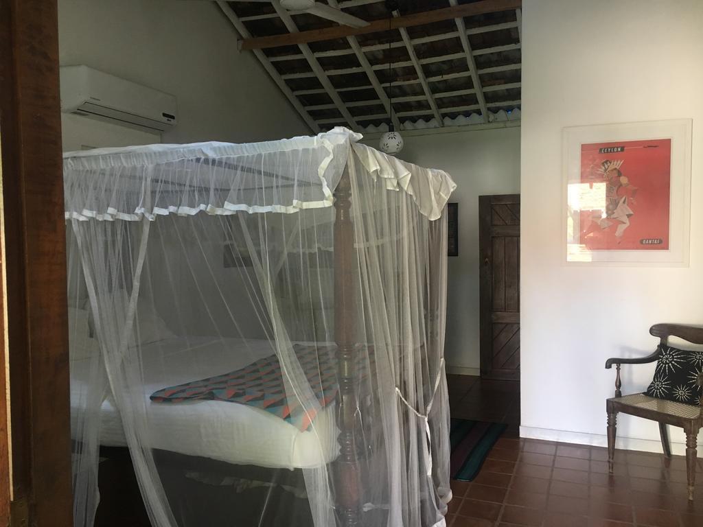 Walahanduwa Templeberg Bed & Breakfast エクステリア 写真