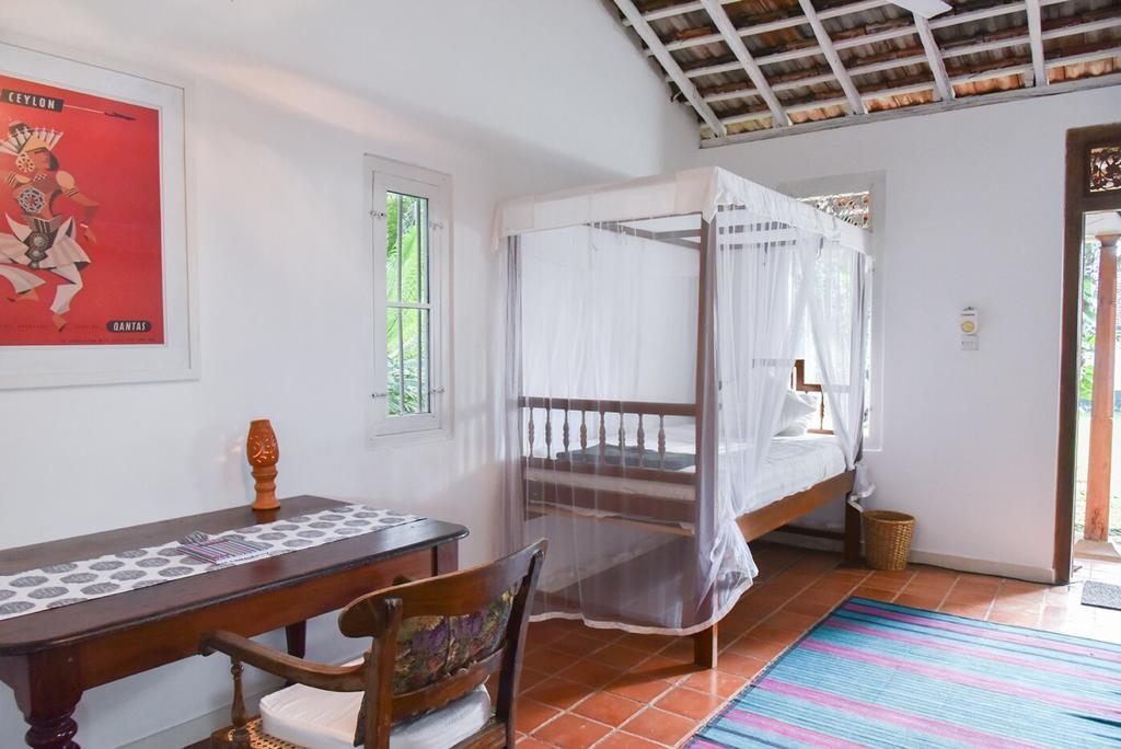 Walahanduwa Templeberg Bed & Breakfast エクステリア 写真