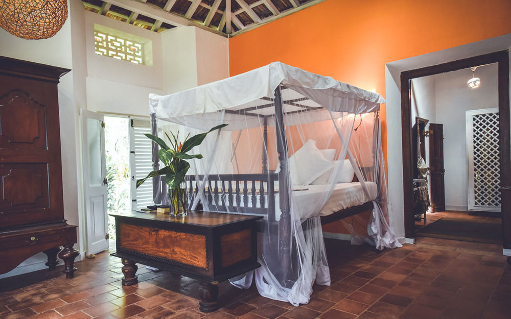 Walahanduwa Templeberg Bed & Breakfast エクステリア 写真