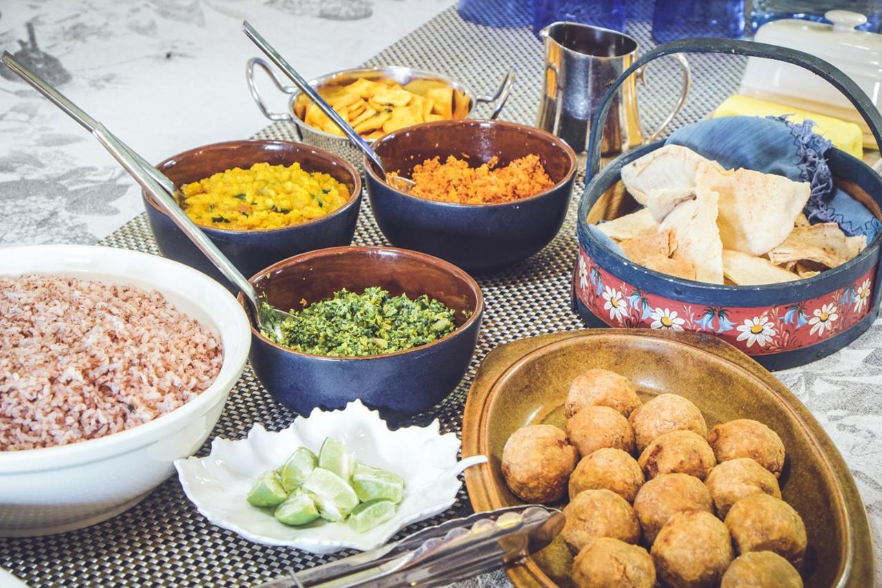 Walahanduwa Templeberg Bed & Breakfast エクステリア 写真