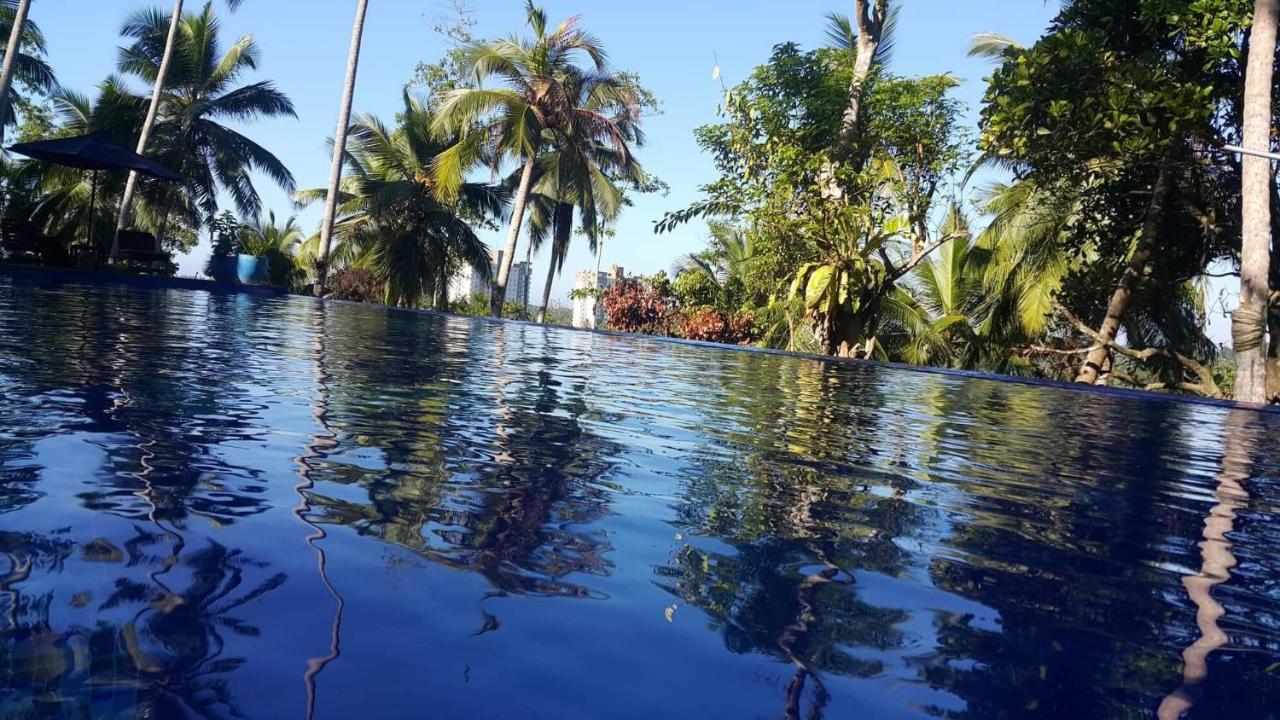 Walahanduwa Templeberg Bed & Breakfast エクステリア 写真